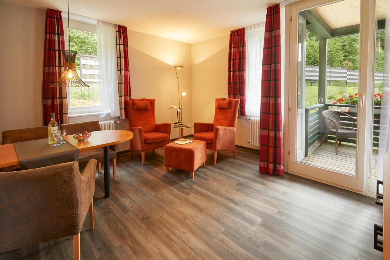 Hotel Ferien Residenz Bergfried à Hinterzarten Extérieur photo